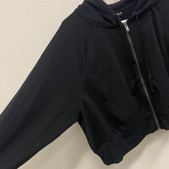 Torrid black Zip-Up Cropped Hoodie size 2 (2X) #32 - Picture 3 of 6